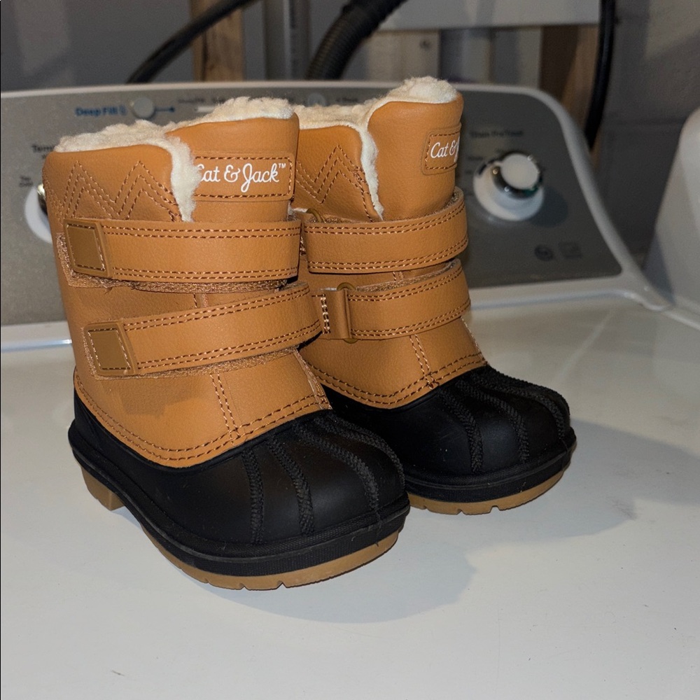Childrens' Winter Boots